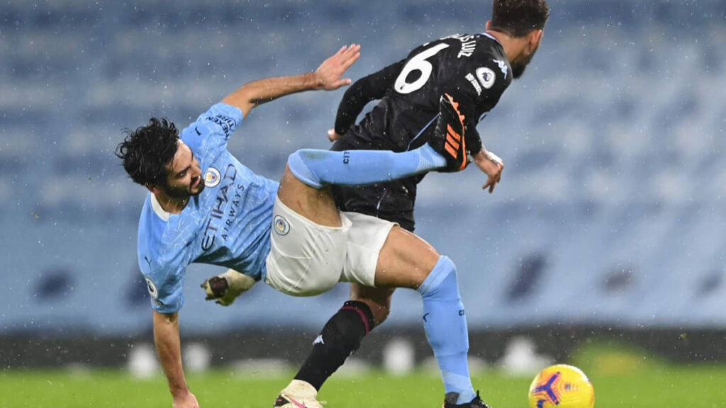 ทิ้งห่างสิบเอ็ดแต้ม